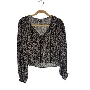 BillaBong Long Sleeved Floral Flowy Crop Top Ruffles Size Medium